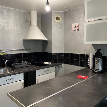 Ღ Joli Appartement T2 40M2 Ღ マニー＝ル＝オングル エクステリア 写真
