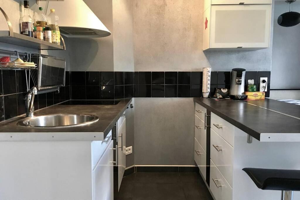 Ღ Joli Appartement T2 40M2 Ღ マニー＝ル＝オングル エクステリア 写真